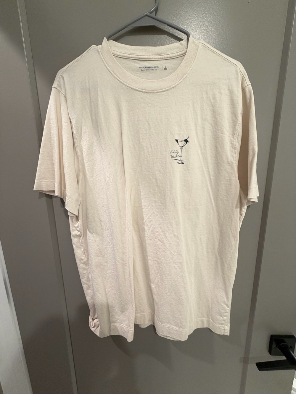 Abercrombie & Fitch Men's Cream Short Sleeve Tee with Martini Graphic